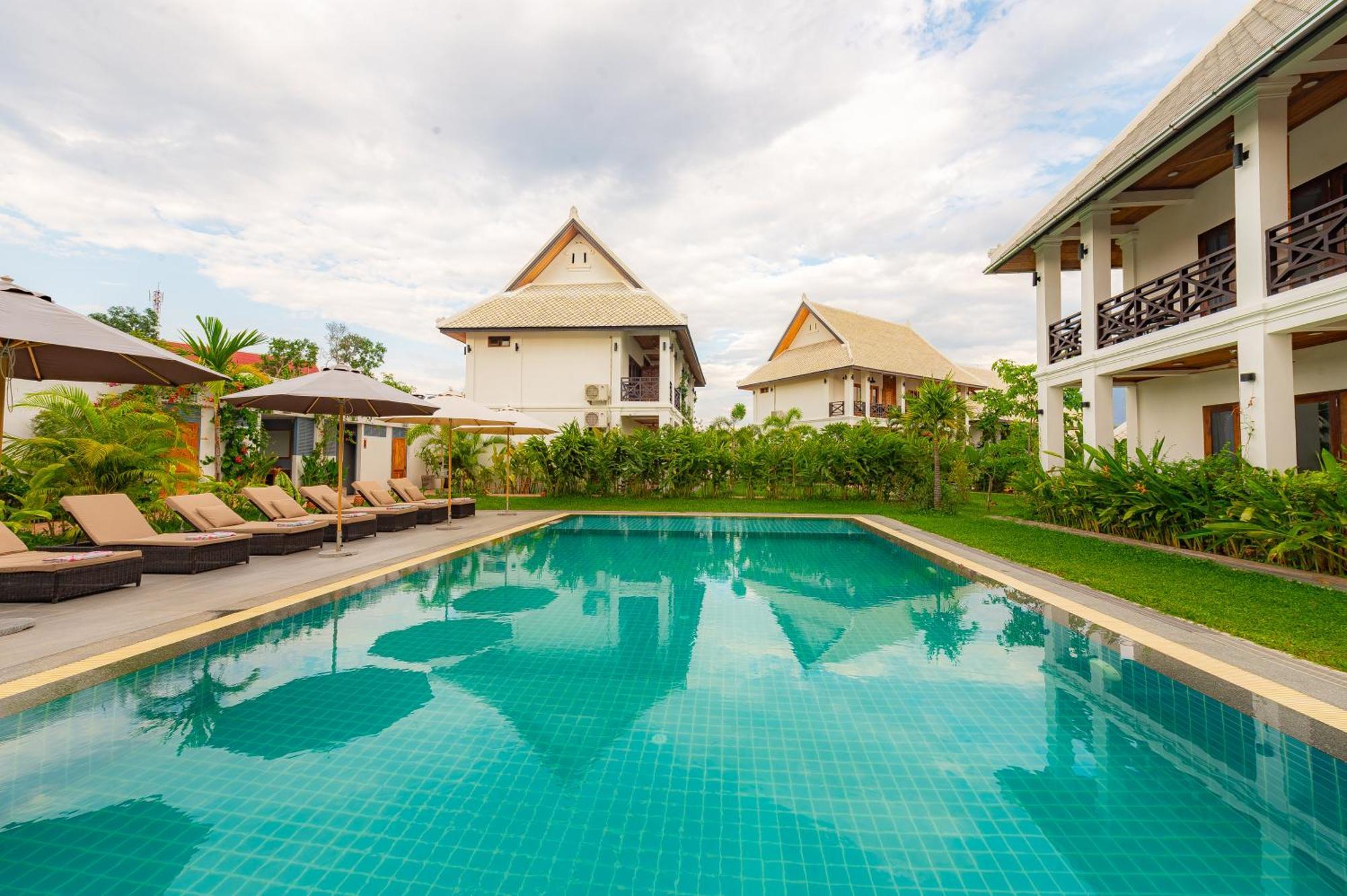 Madilao Hotel Luang Prabang Exterior photo